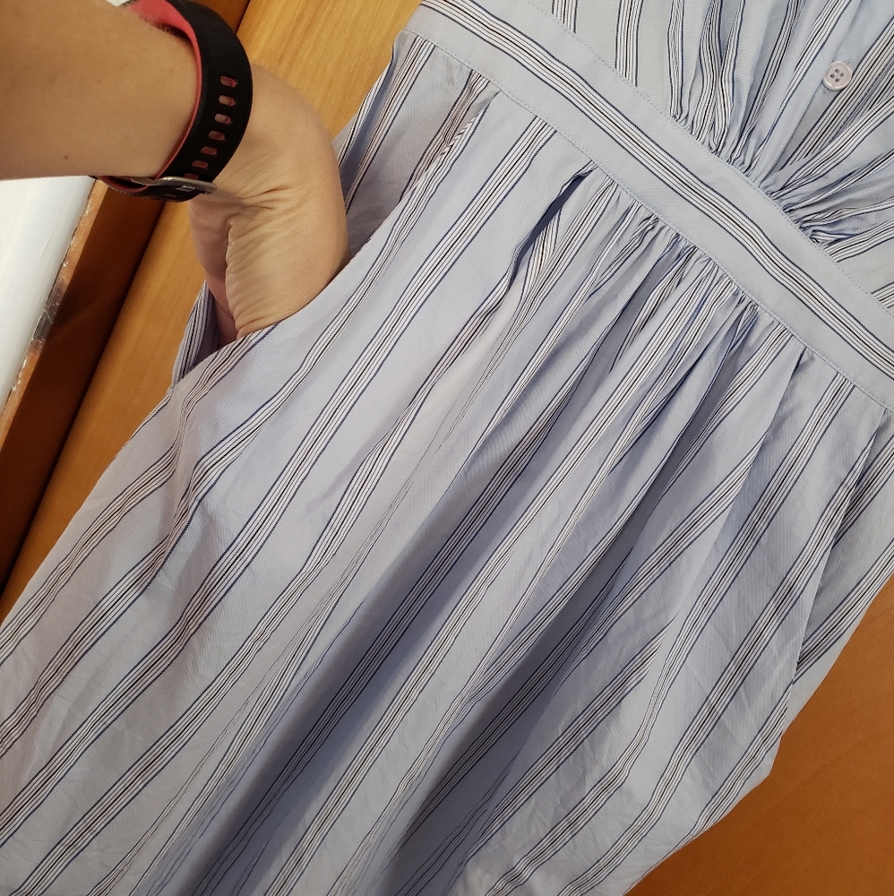 BCBG MaxAzria Striped Dress - size 6 - Picture 2 of 10